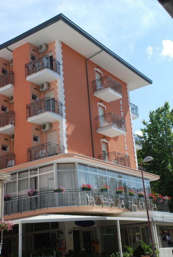Hotel Valparaiso Rimini Buitenkant foto